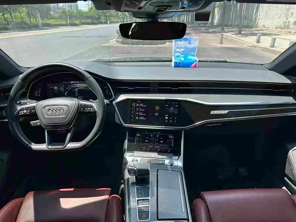 Audi A7L 2024 — фото 4