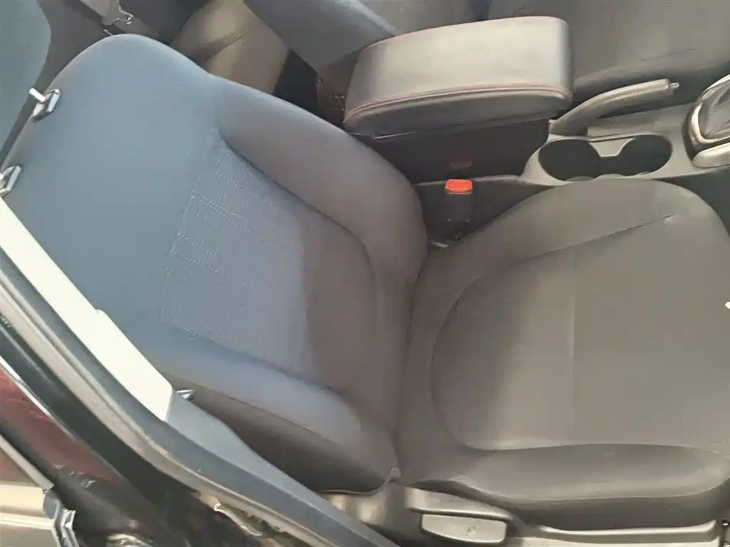 Kia Forte 2014 — фото 25