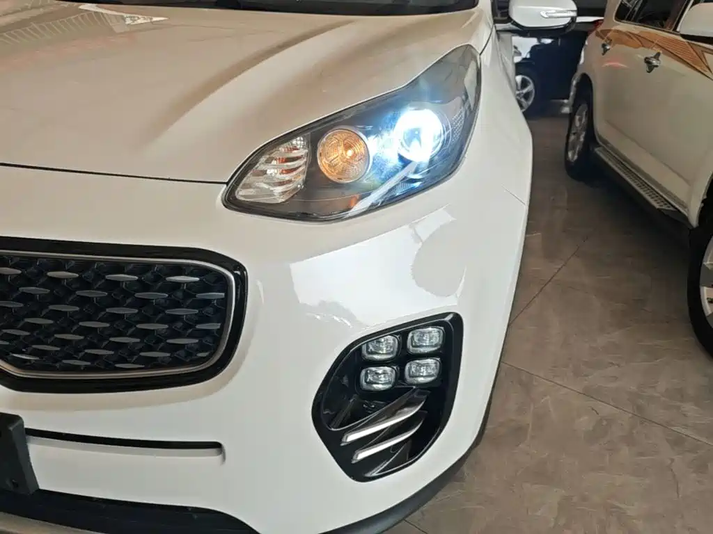 Kia KX5 2016 — фото 24