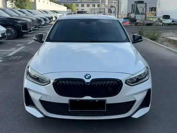 BMW 1 Series 2021