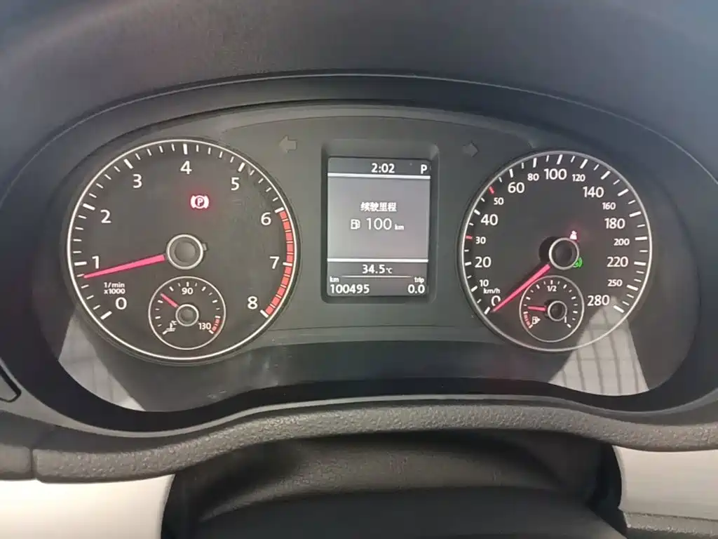Volkswagen Passat 2015 — фото 12