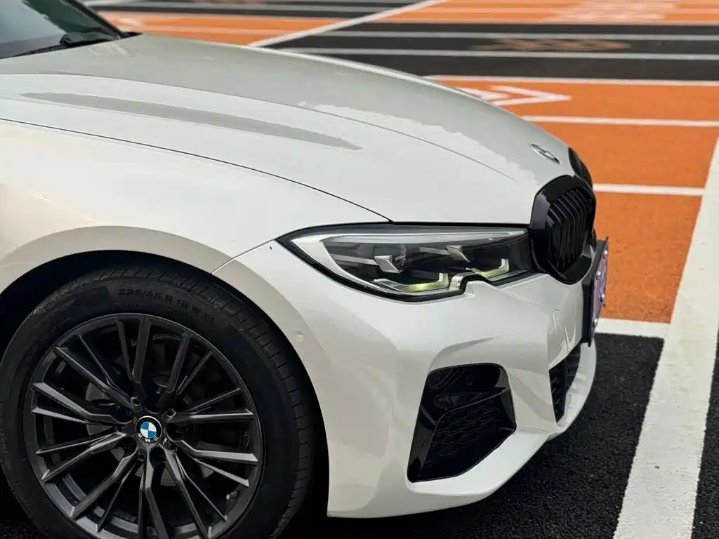 BMW 3 Series 2019
