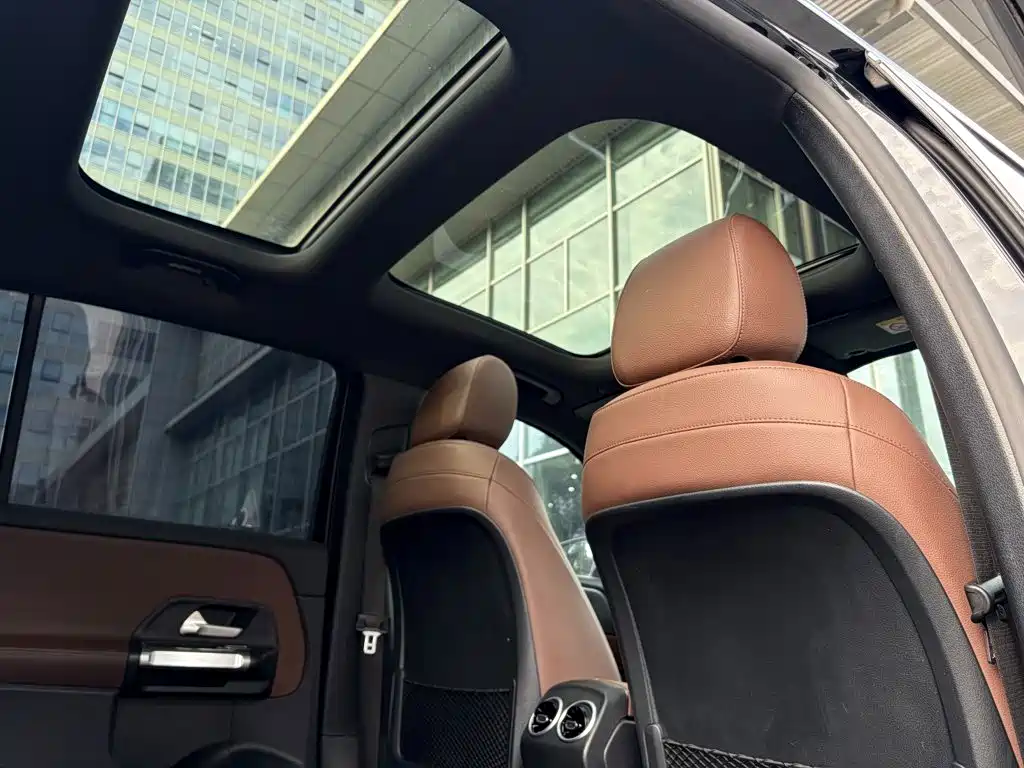 Mercedes-Benz GLB 2021 — фото 14