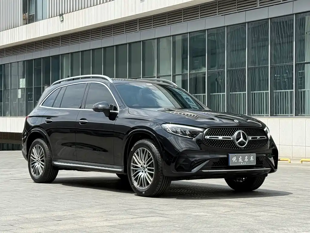 Mercedes-Benz GLC 2025