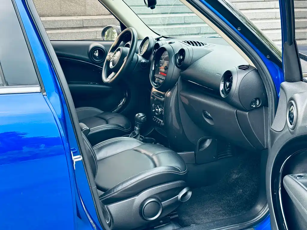 MINI Countryman 2014