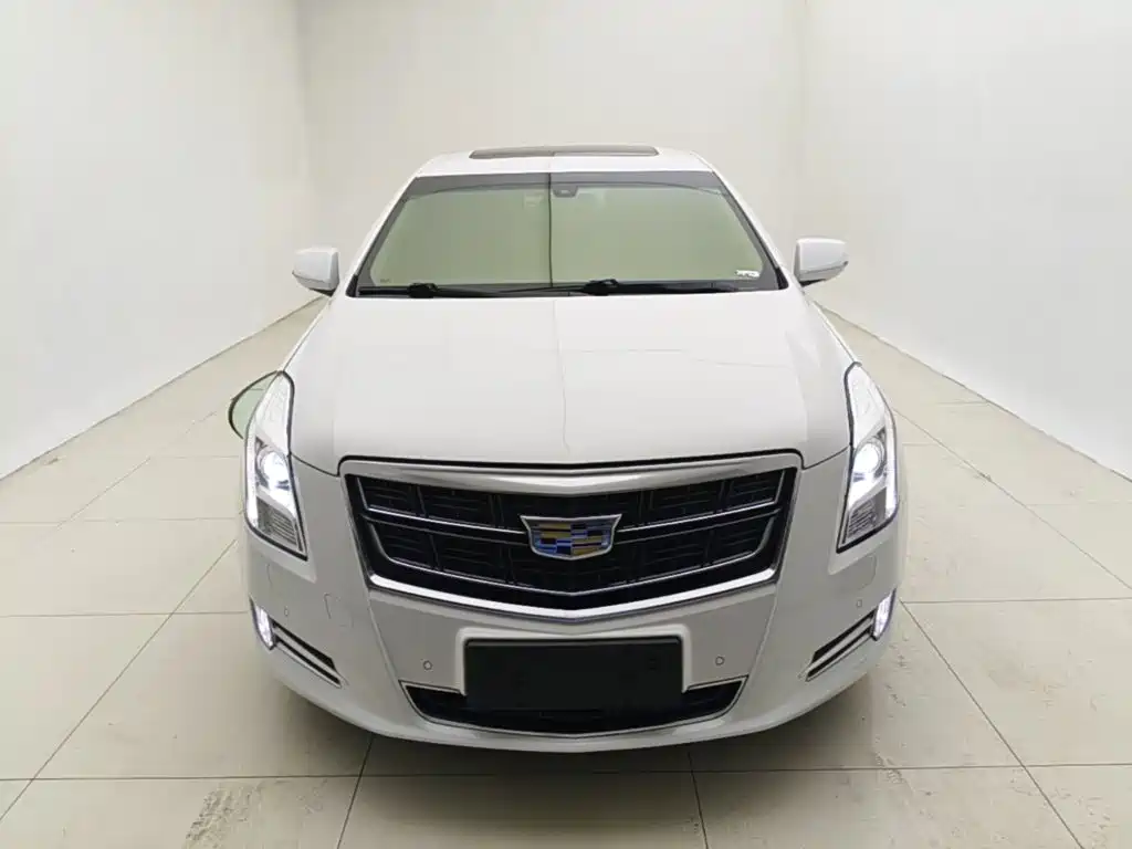 Cadillac XTS 2016 — фото 3