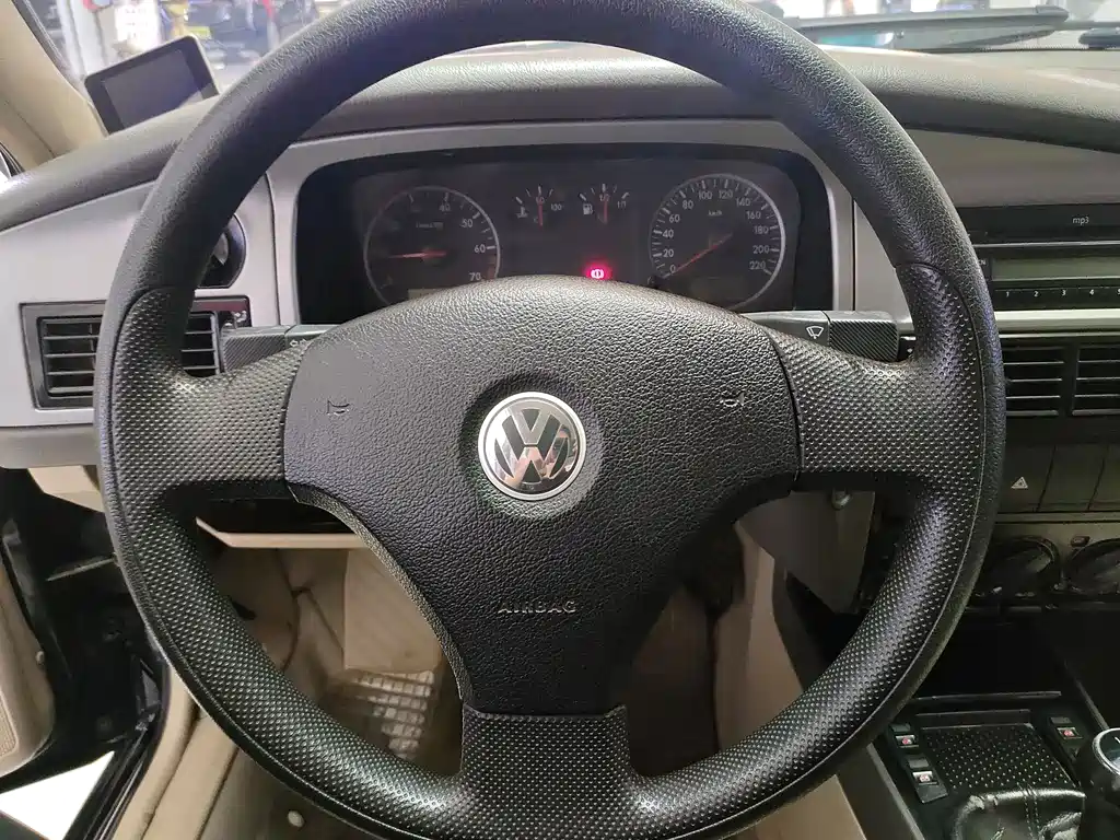 Volkswagen GMC 2011