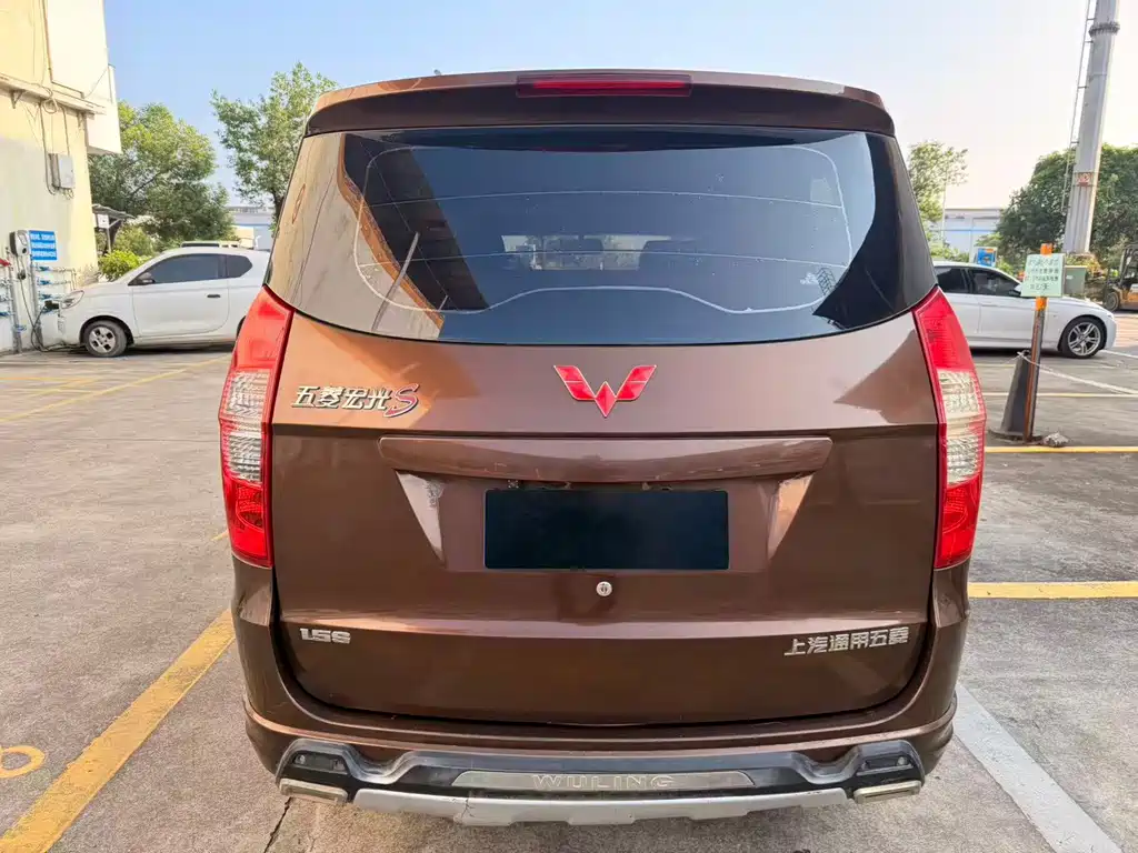 Wuling Hongguang 2018 — фото 8