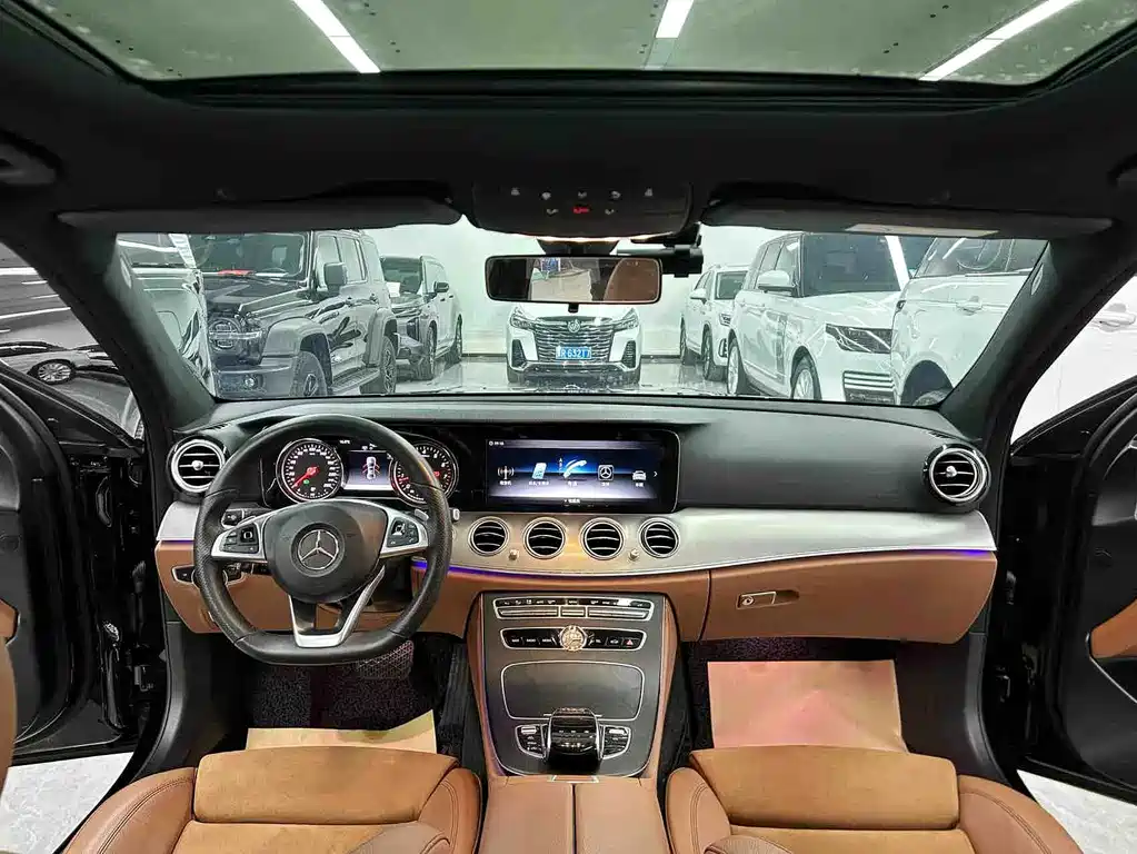 Mercedes-Benz E-Class 2018 — фото 9