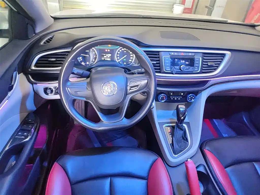 Buick Excelle 2019 — фото 11