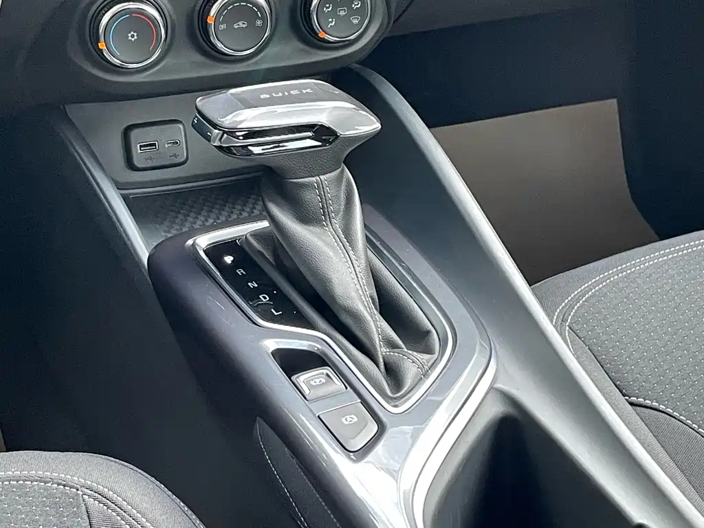 Buick Verano 2023 — фото 15