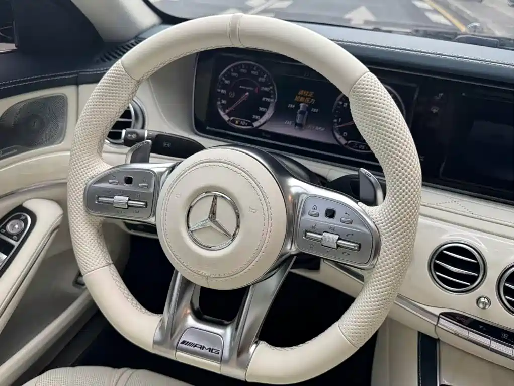 Mercedes-Benz S-Class AMG 2015 — фото 23