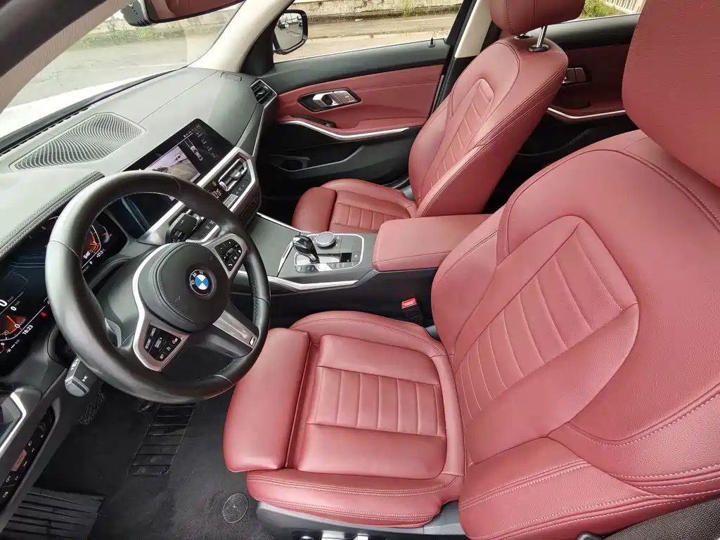 BMW 3 Series 2021 — фото 15