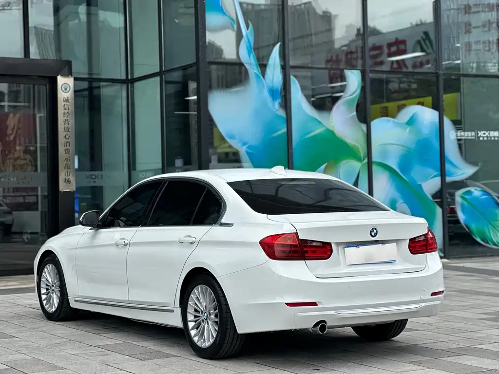BMW 3 Series 2014 — фото 9
