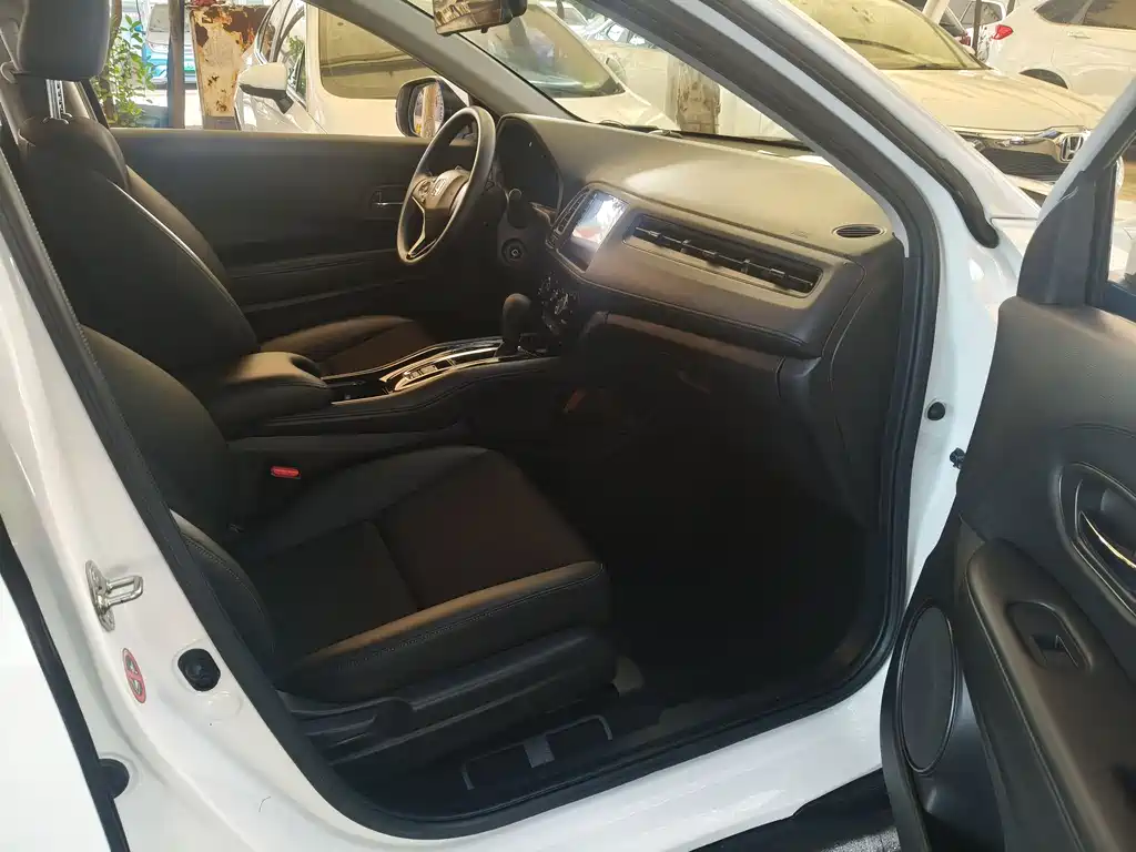 Honda Vezel 2021