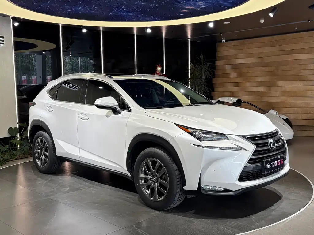 Lexus NX 2015 — фото 3