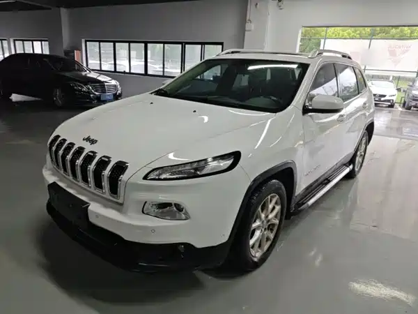 Jeep Cherokee 2016