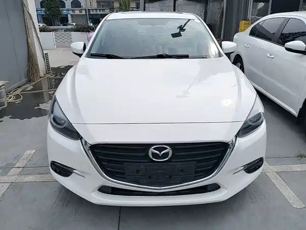 Mazda 3 Axela 2020