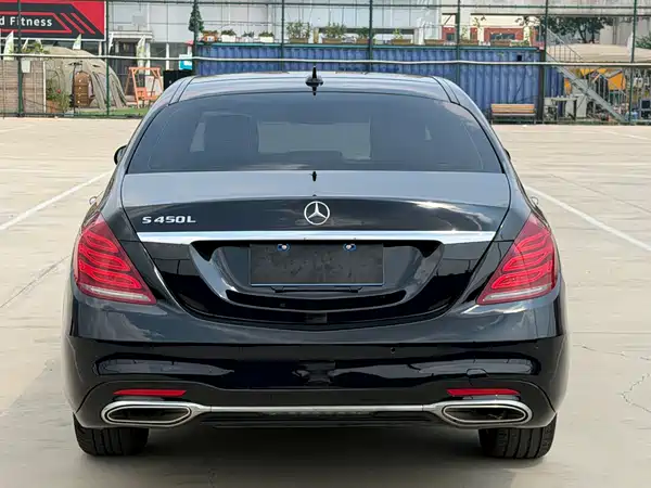 Mercedes-Benz S-Class 2015