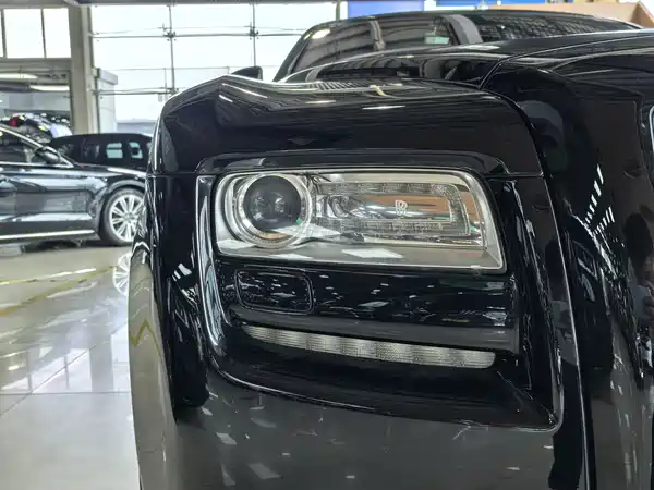 Rolls-Royce Ghost 2015