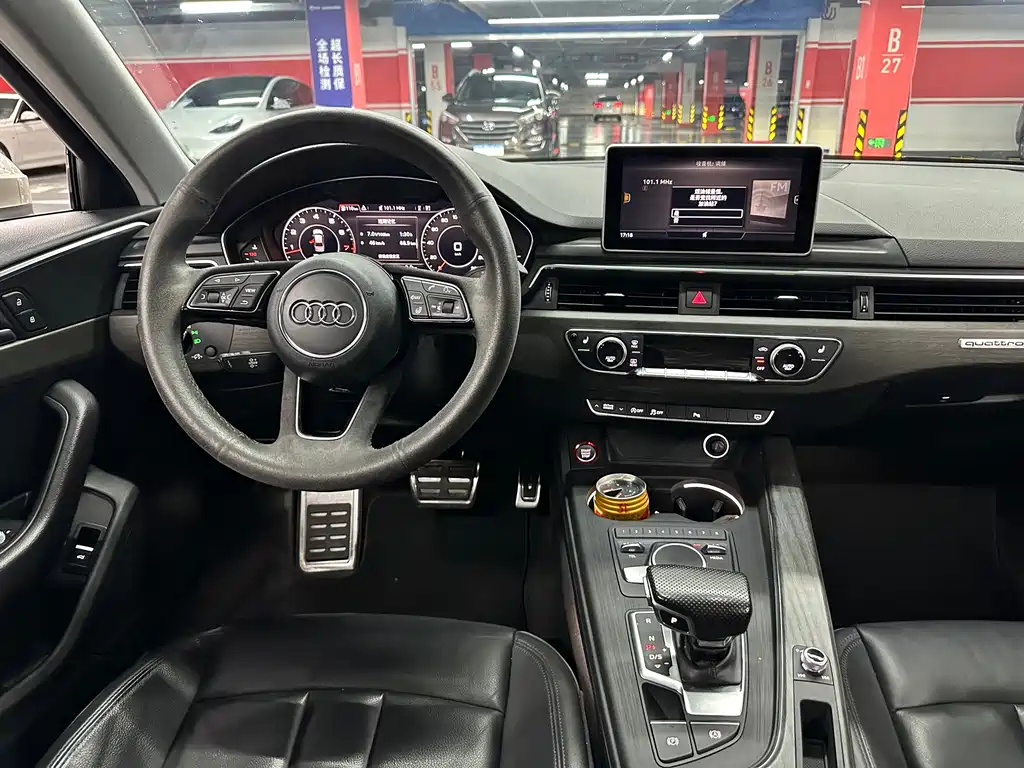 Audi A4L 2017 — фото 14