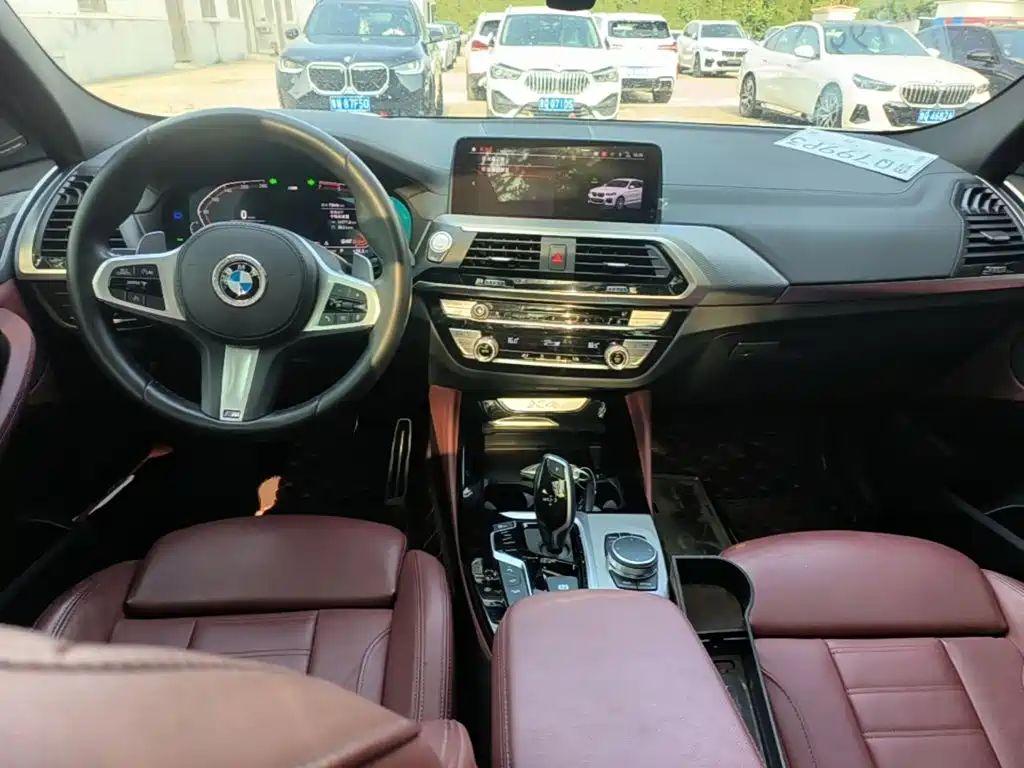 BMW X4 2021 — фото 10