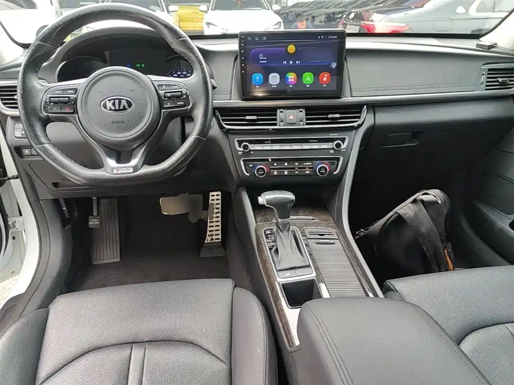 Kia K5 2016 — фото 10