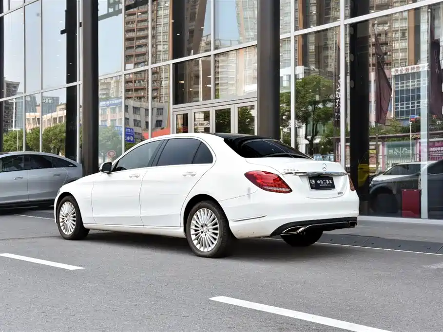 Mercedes-Benz C-Class 2015