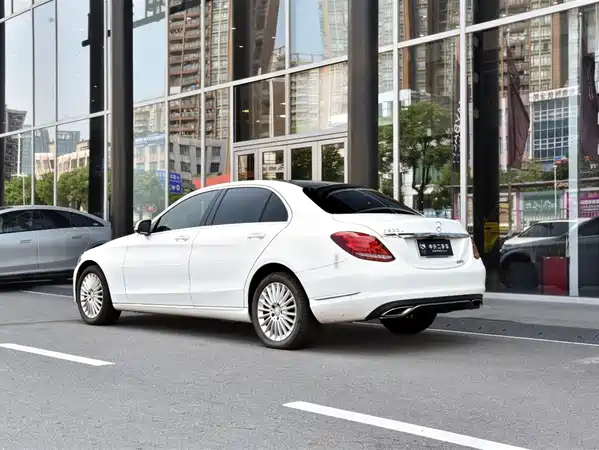 Mercedes-Benz C-Class 2015