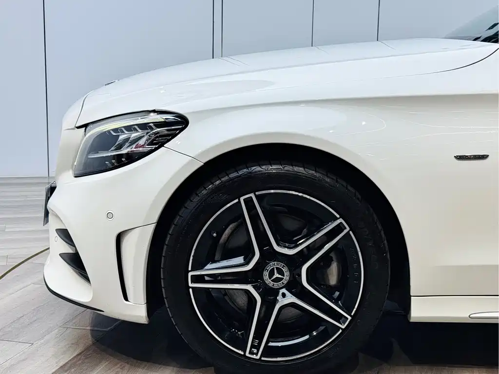 Mercedes-Benz C-Class 2021 — фото 28