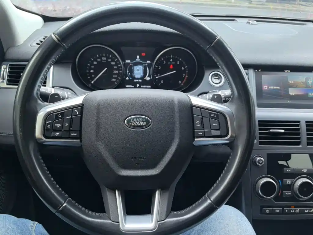 Land Rover Discovery Sport 2019 — фото 11