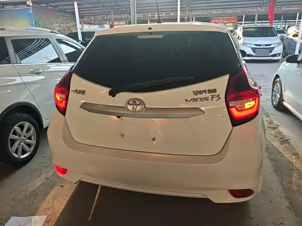 Toyota Vios FS 2022