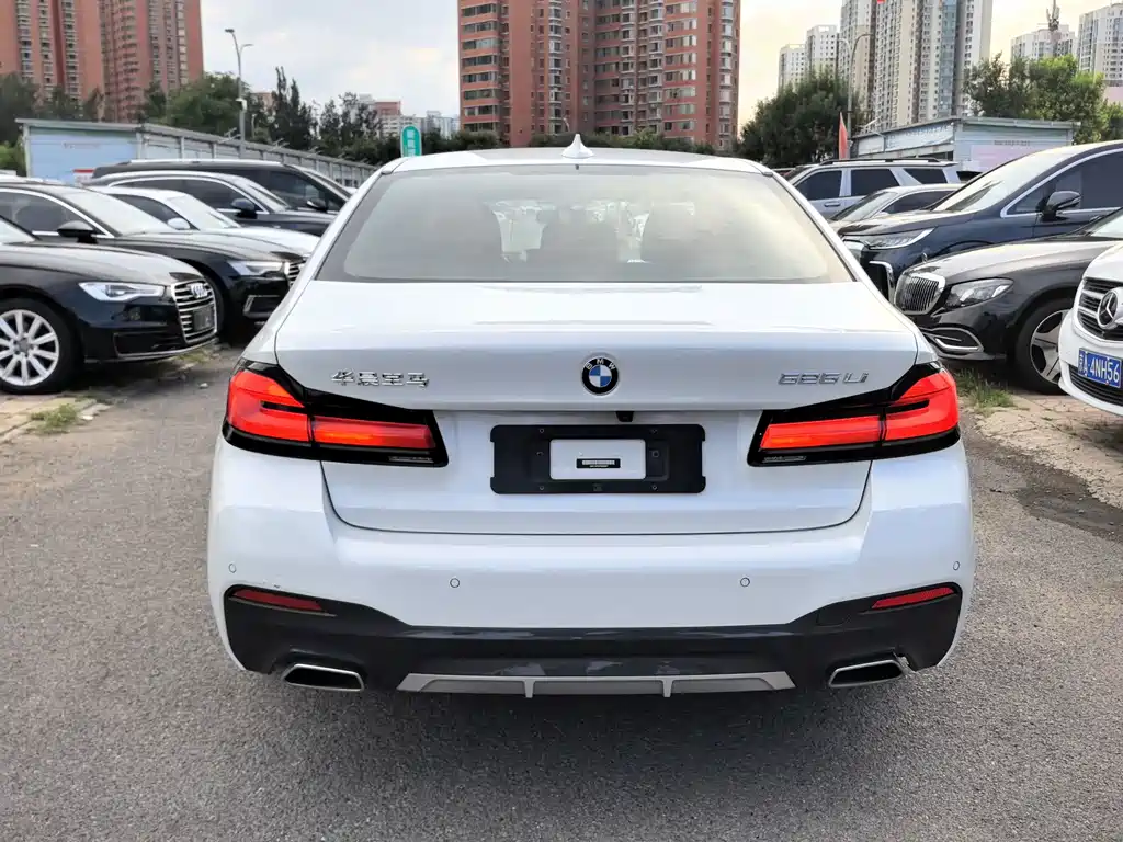 BMW 5 Series 2023