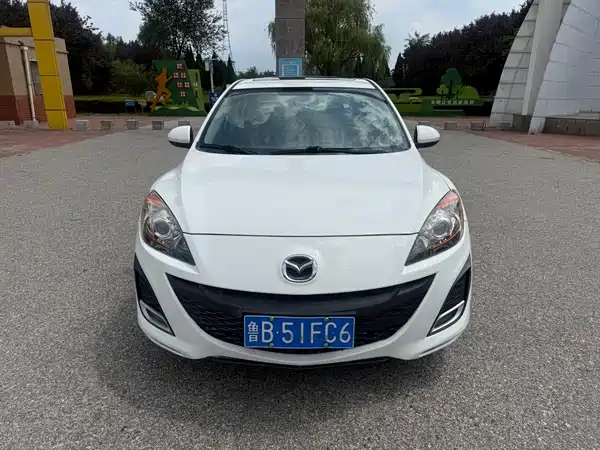 Mazda 3 Xingcheng 2012