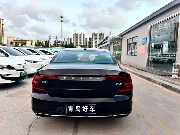 Volvo S90 2018