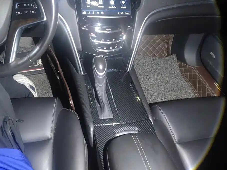 Cadillac XTS 2018 — фото 16