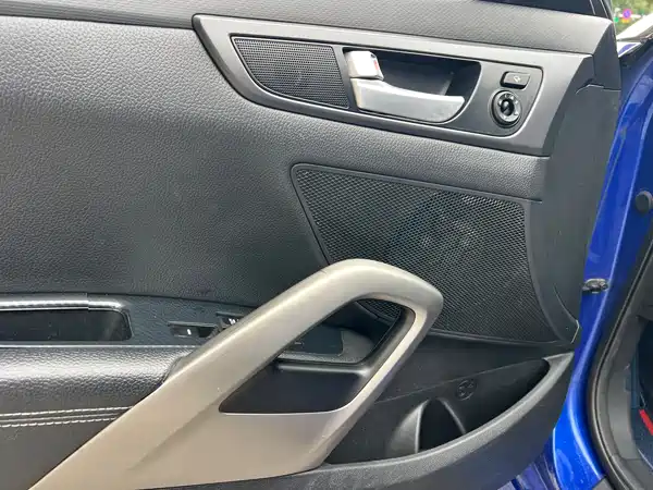 Hyundai Veloster 2014