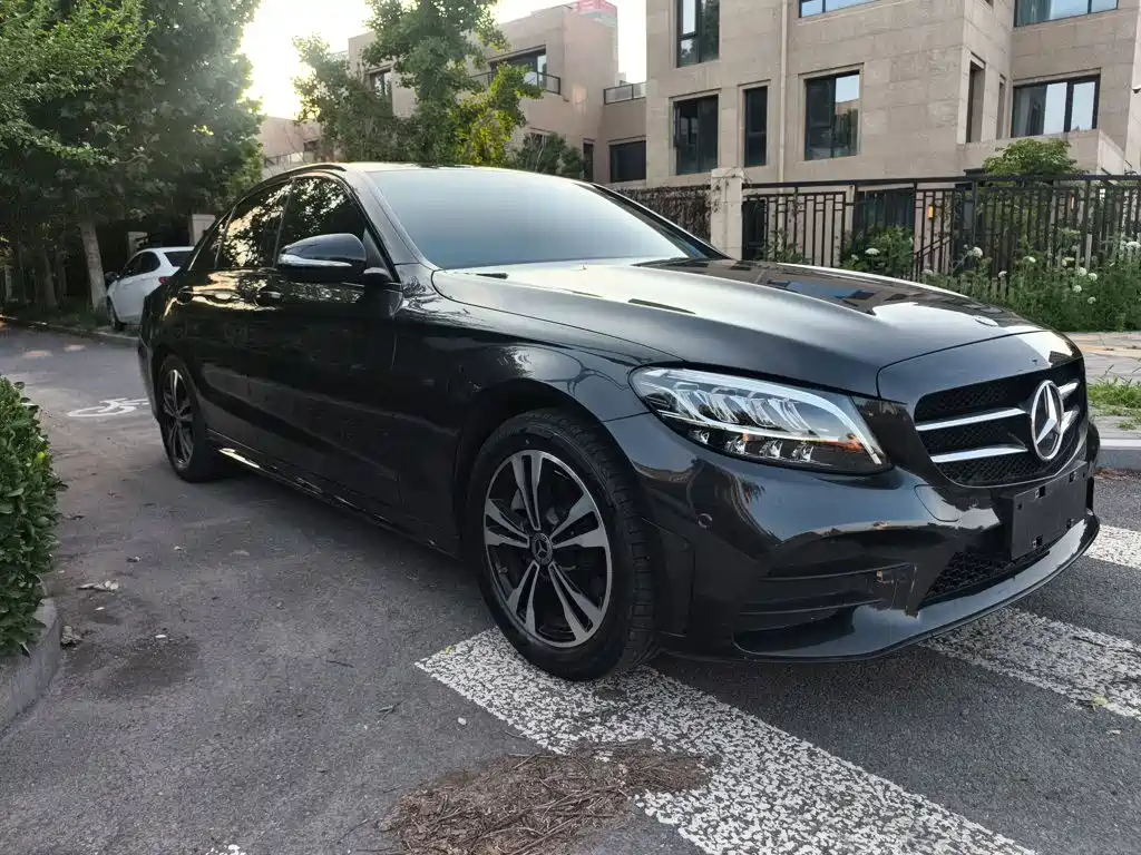 Mercedes-Benz C-Class 2020 — фото 6