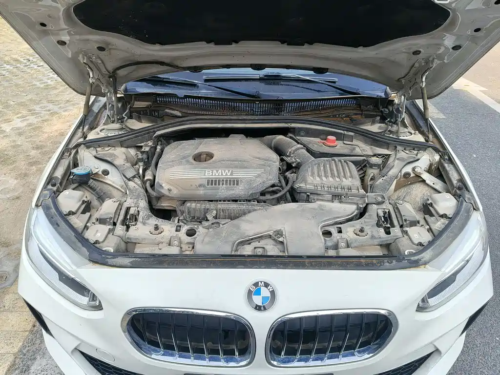 BMW 1 Series 2021 — фото 17