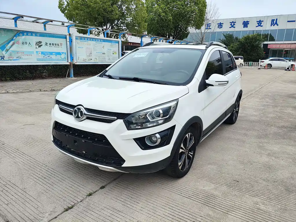 BAIC Senova X25 2016