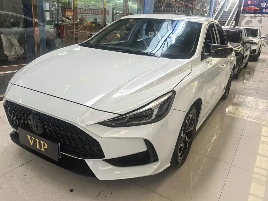 MG MG5 2022