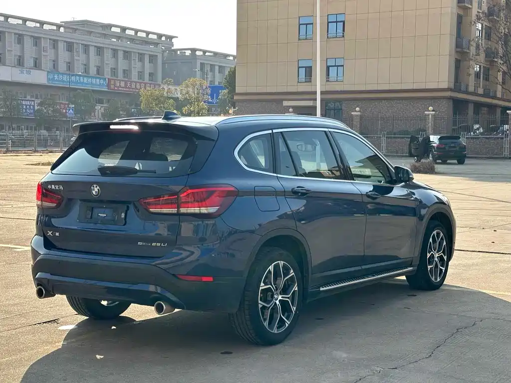 BMW X1 2022 — фото 9