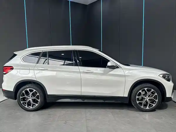 BMW X1 2021