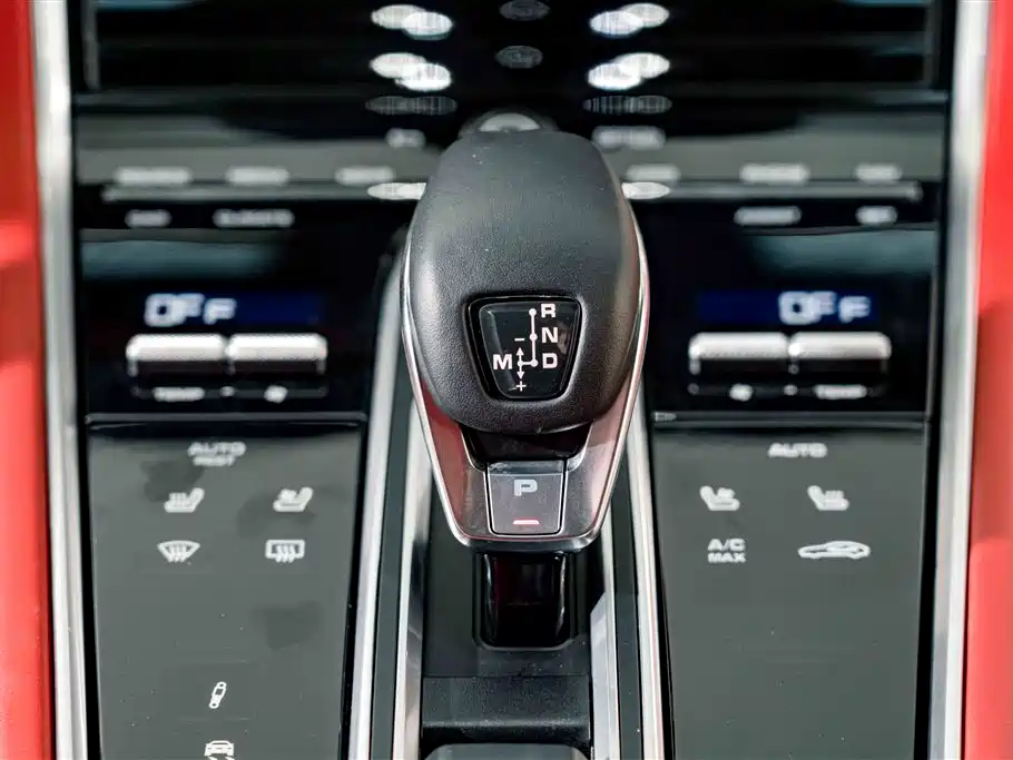 Porsche Panamera 2023 — фото 16