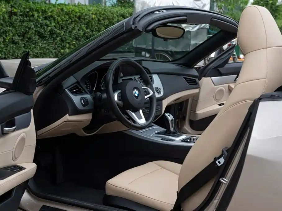 BMW Z4 2012 — фото 4