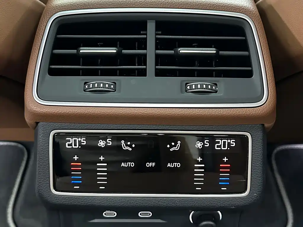 Audi A7L 2025 — фото 21