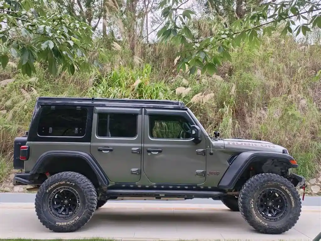 Jeep Wrangler 2021 — фото 10