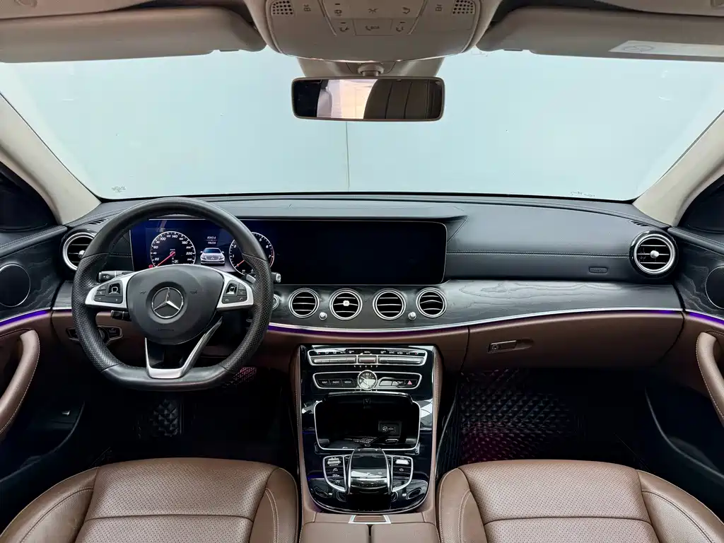 Mercedes-Benz E-Class 2016 — фото 18