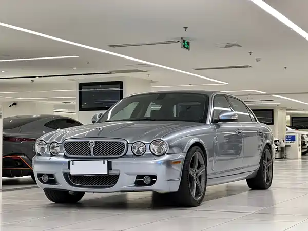 Jaguar XJ 2009