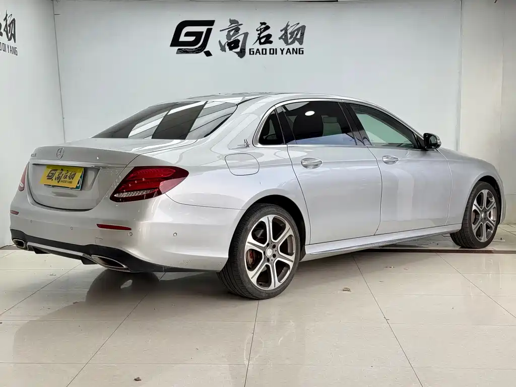 Mercedes-Benz E-Class 2016 — фото 24